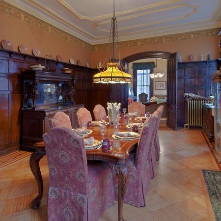 Akwaaba Mansion Bed and Breakfast New York Esterno foto