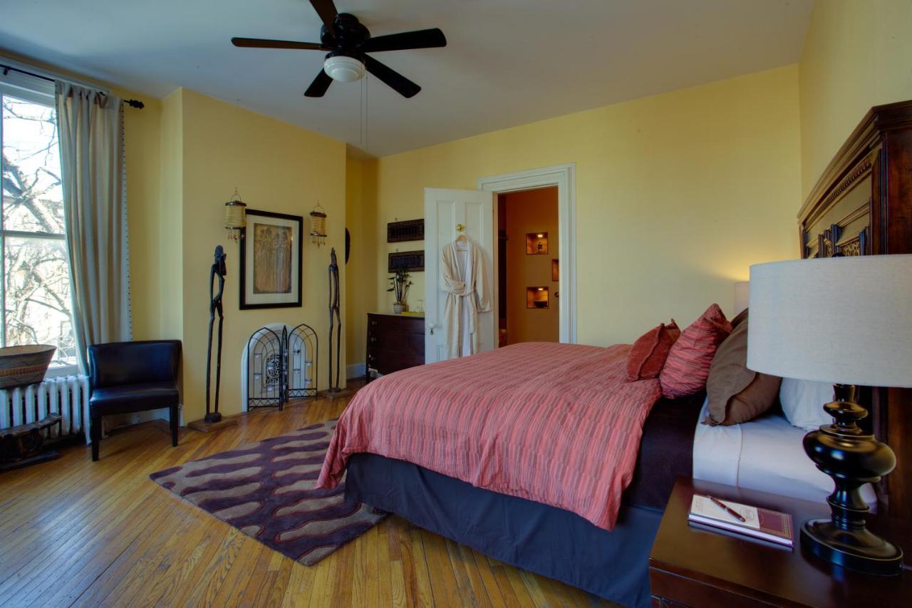 Akwaaba Mansion Bed and Breakfast New York Esterno foto